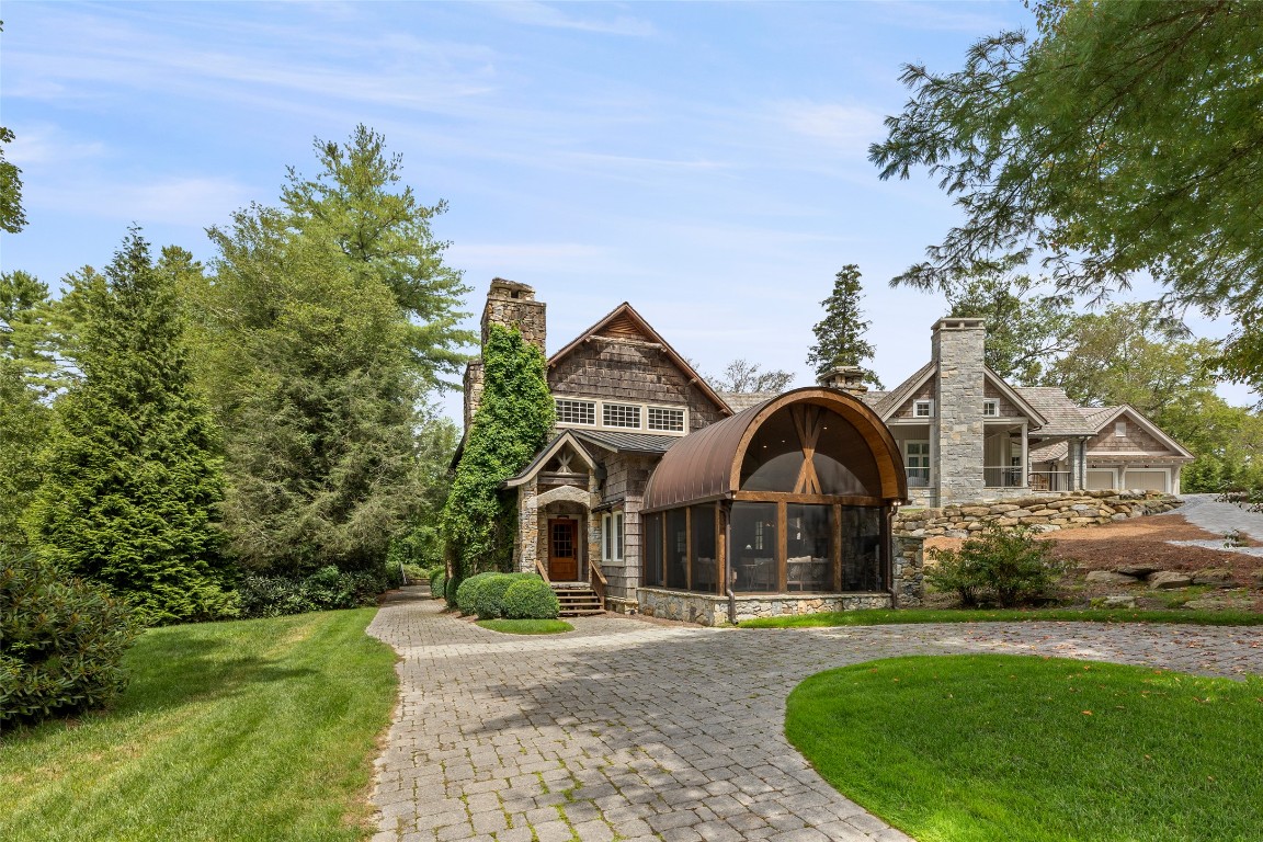 346 Hummingbird Lane