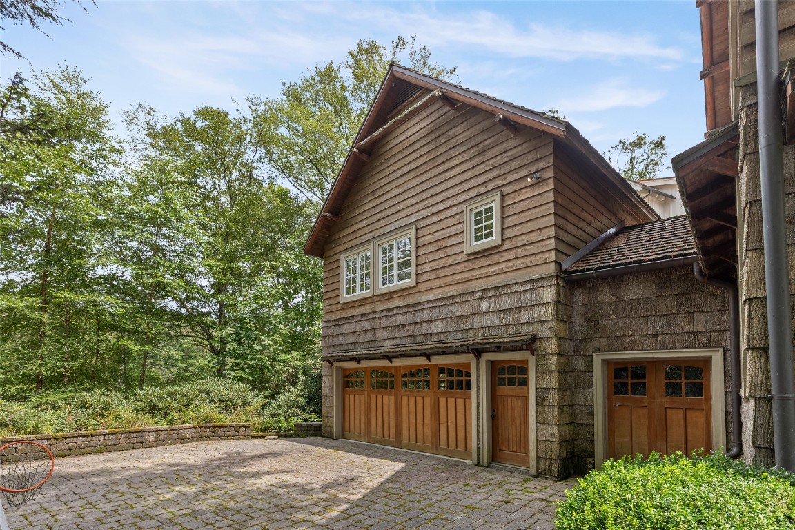 346 Hummingbird Lane