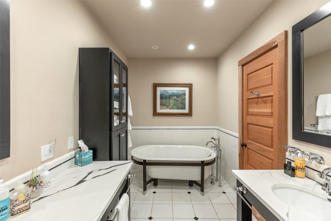 346 Hummingbird Lane