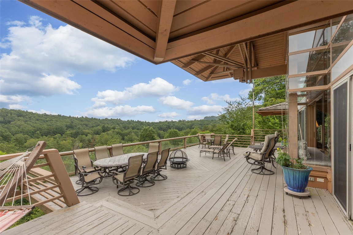 148 Mountain Ash Lane