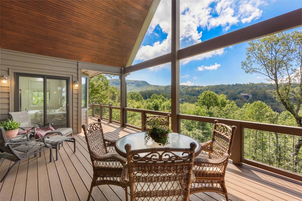 451 Country Club Drive