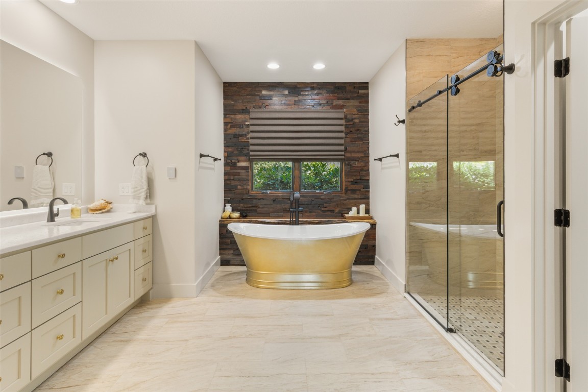 451 Country Club Drive