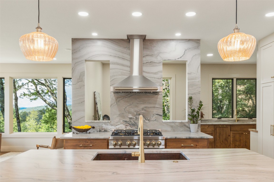 451 Country Club Drive