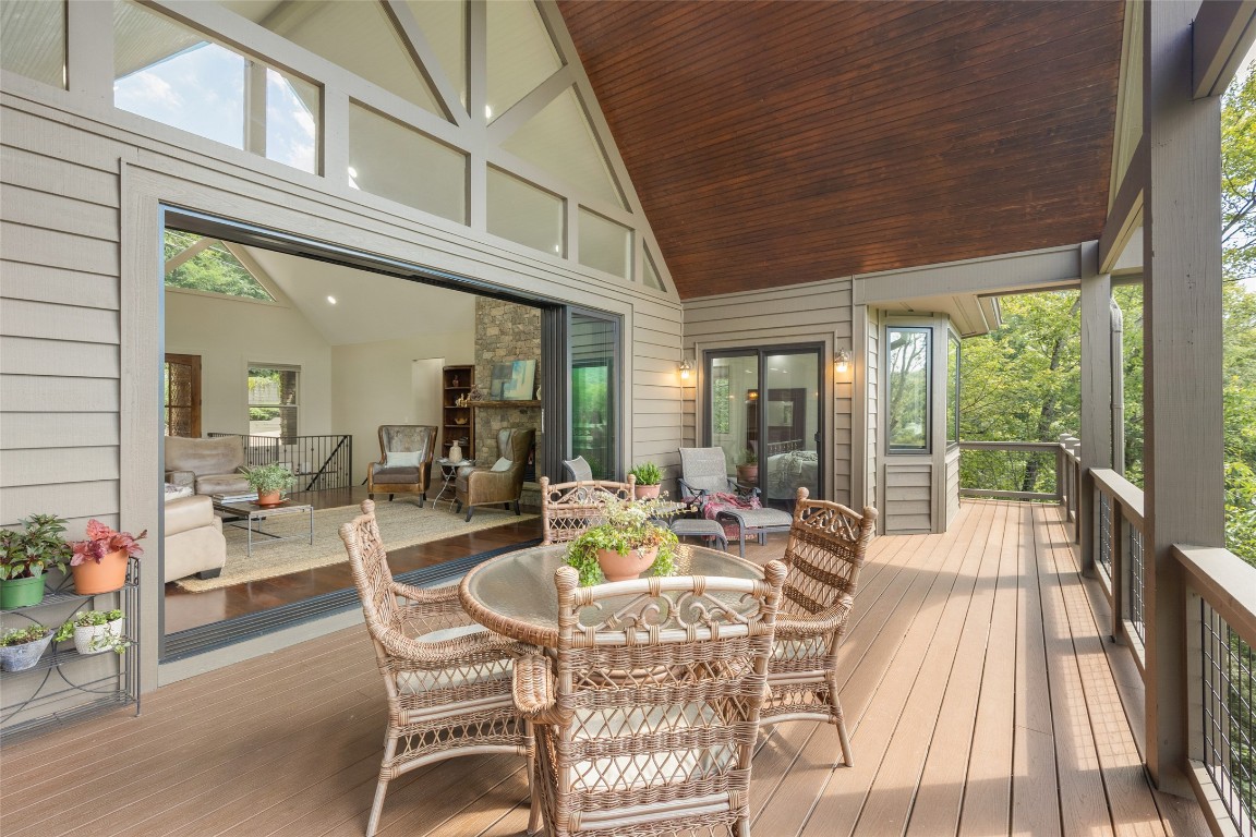 451 Country Club Drive