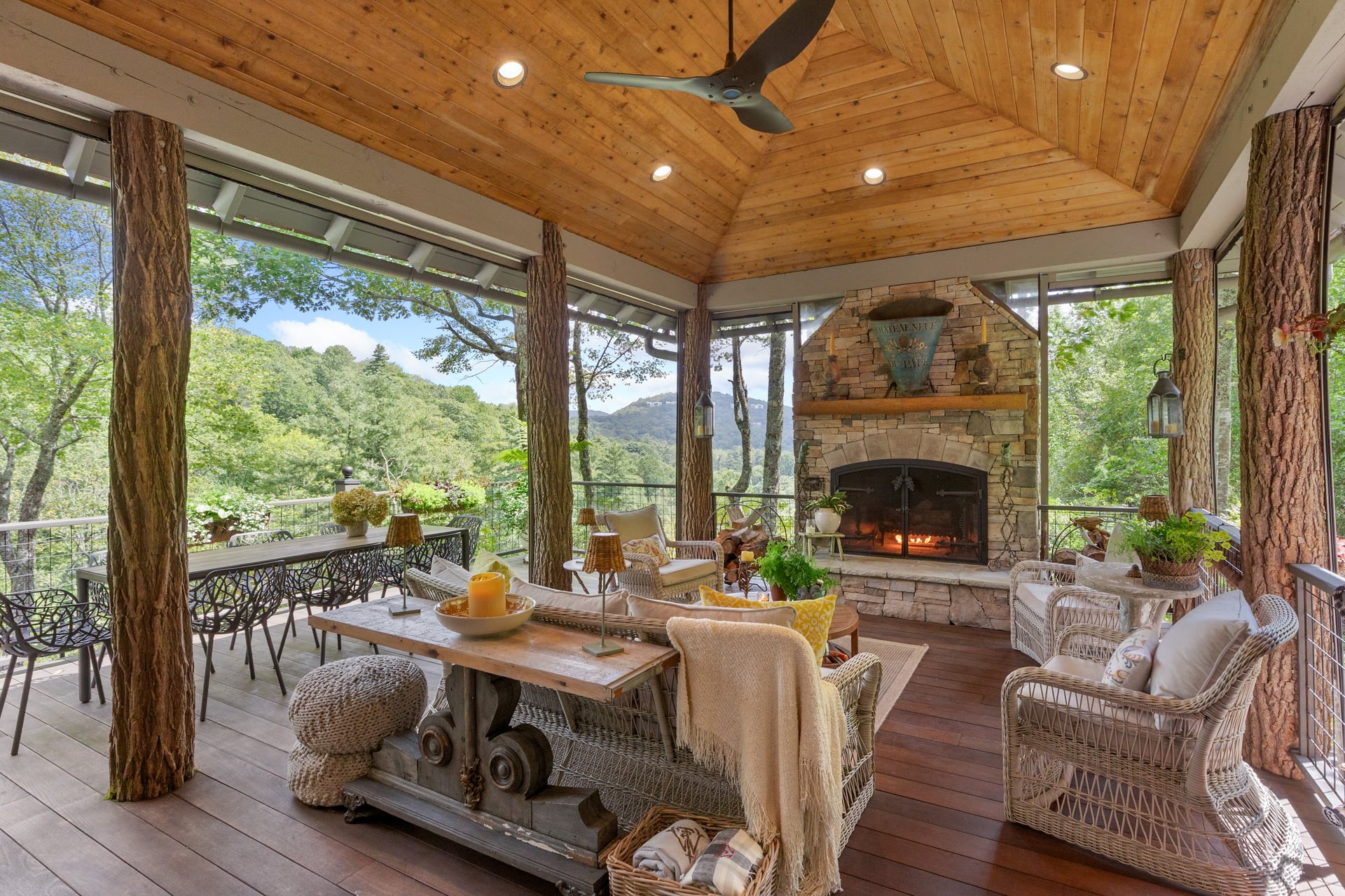 1442 Owl Gap Road