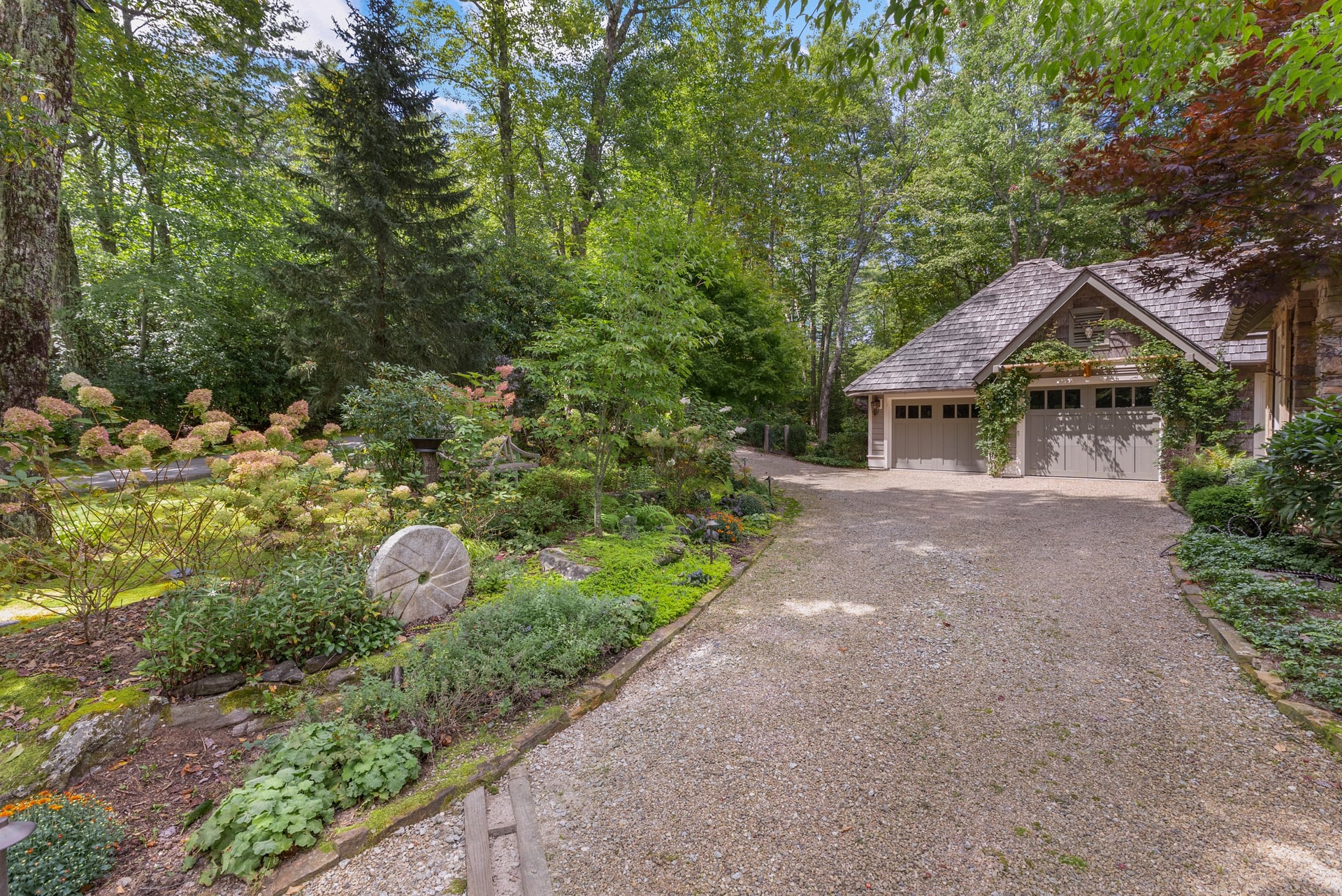 1442 Owl Gap Road