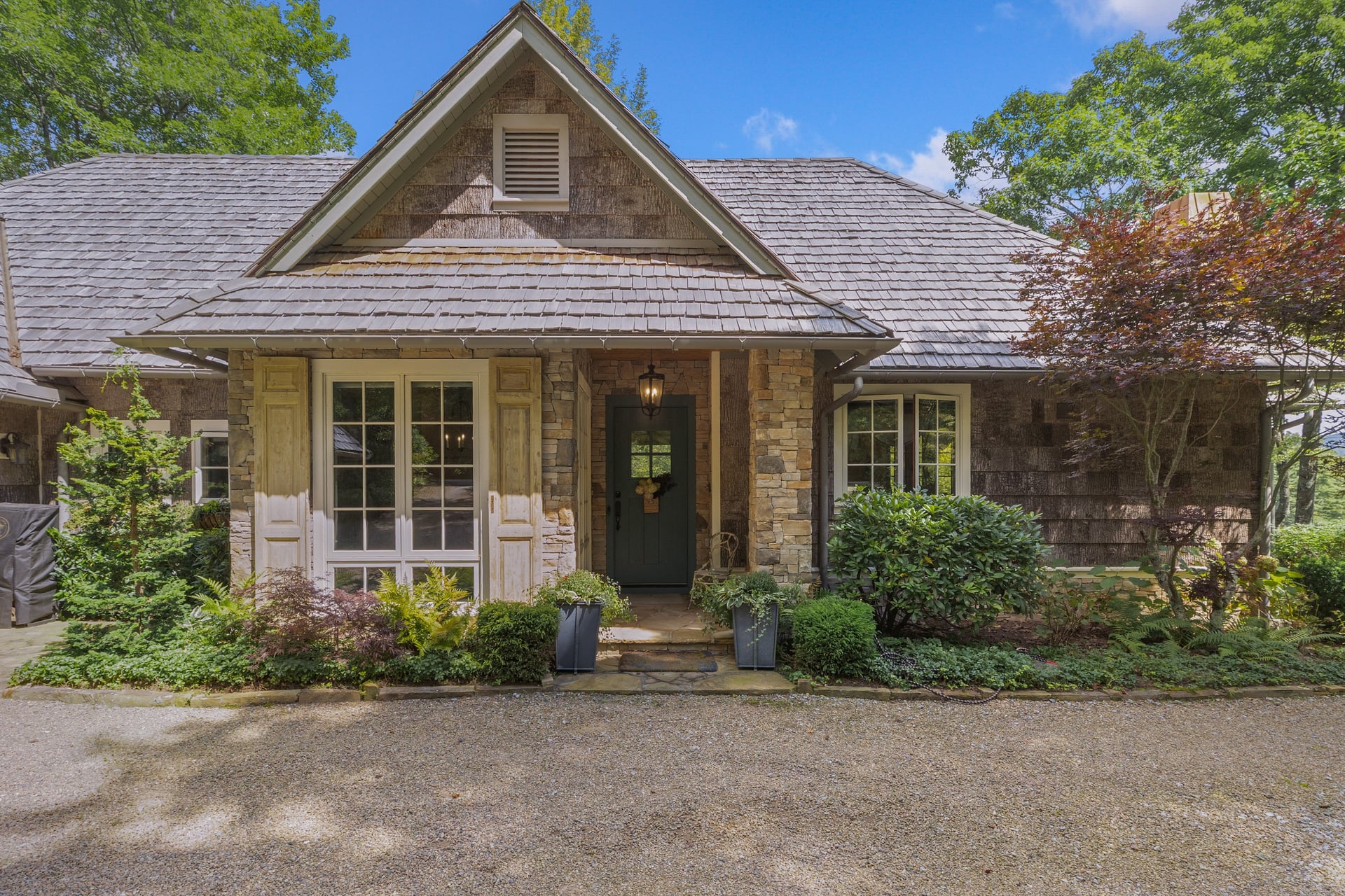 1442 Owl Gap Road