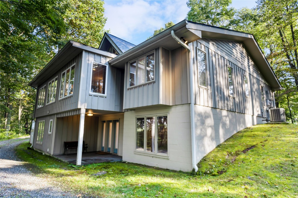 384 Kettle Creek Road