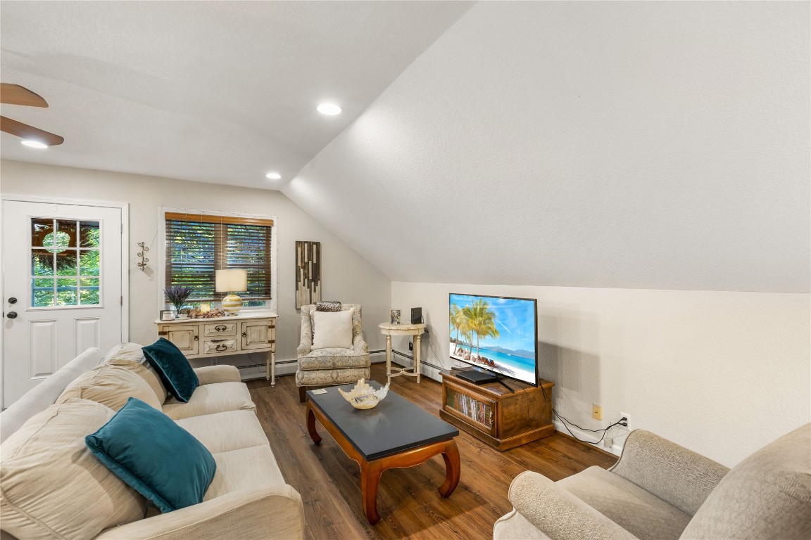 384 Kettle Creek Road