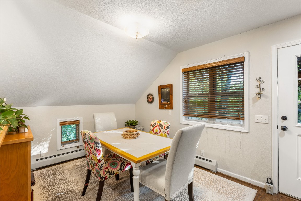 384 Kettle Creek Road