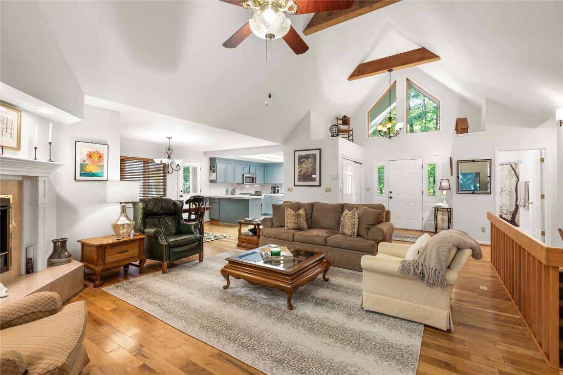 384 Kettle Creek Road