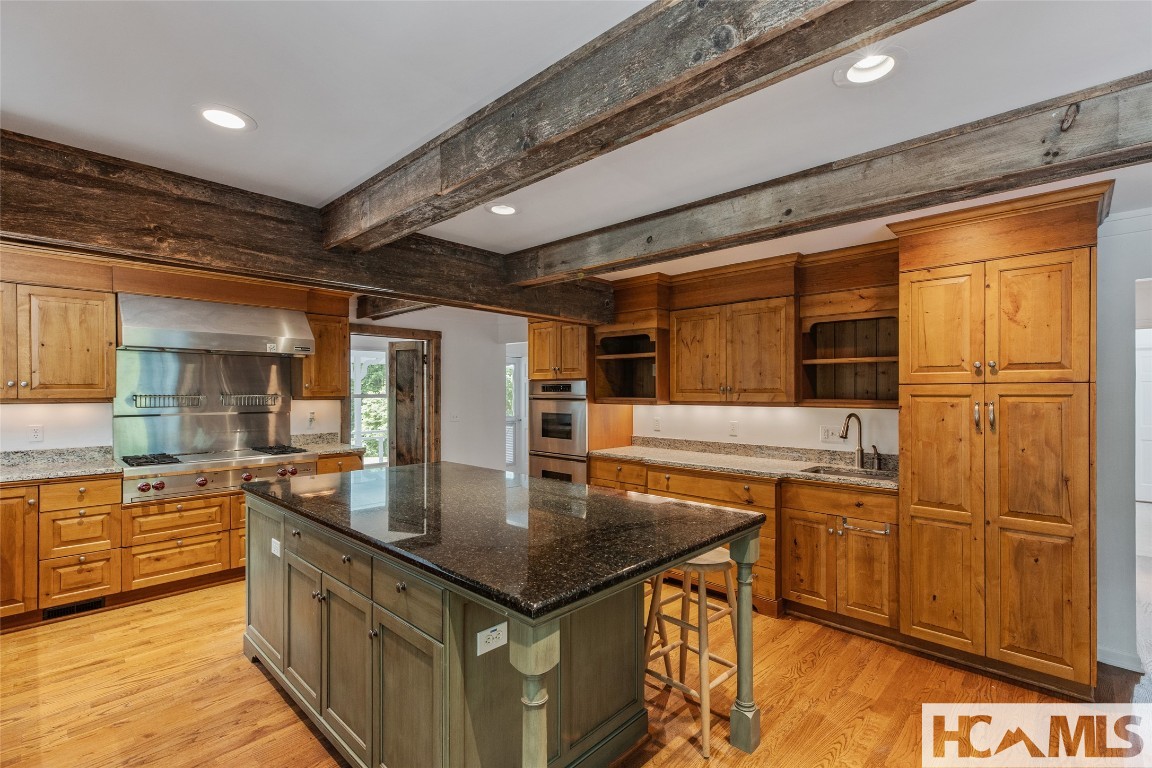 418 Woodpecker Trail