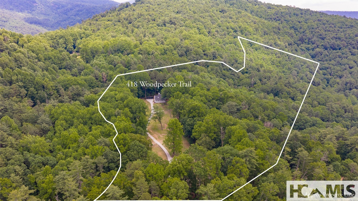 418 Woodpecker Trail