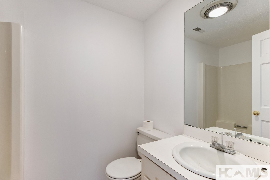 418 Woodpecker Trail