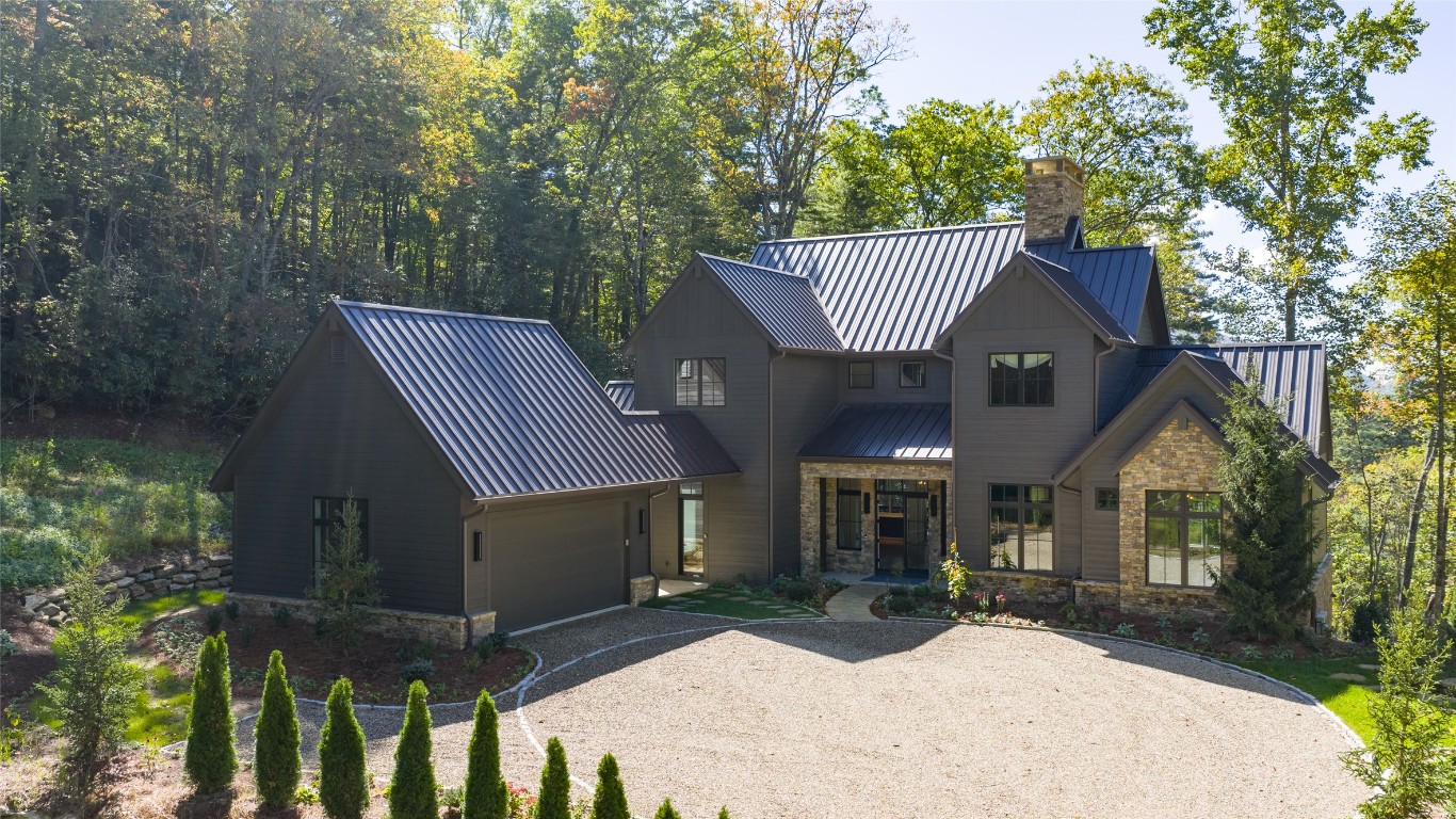 47 Hayes Trail Drive