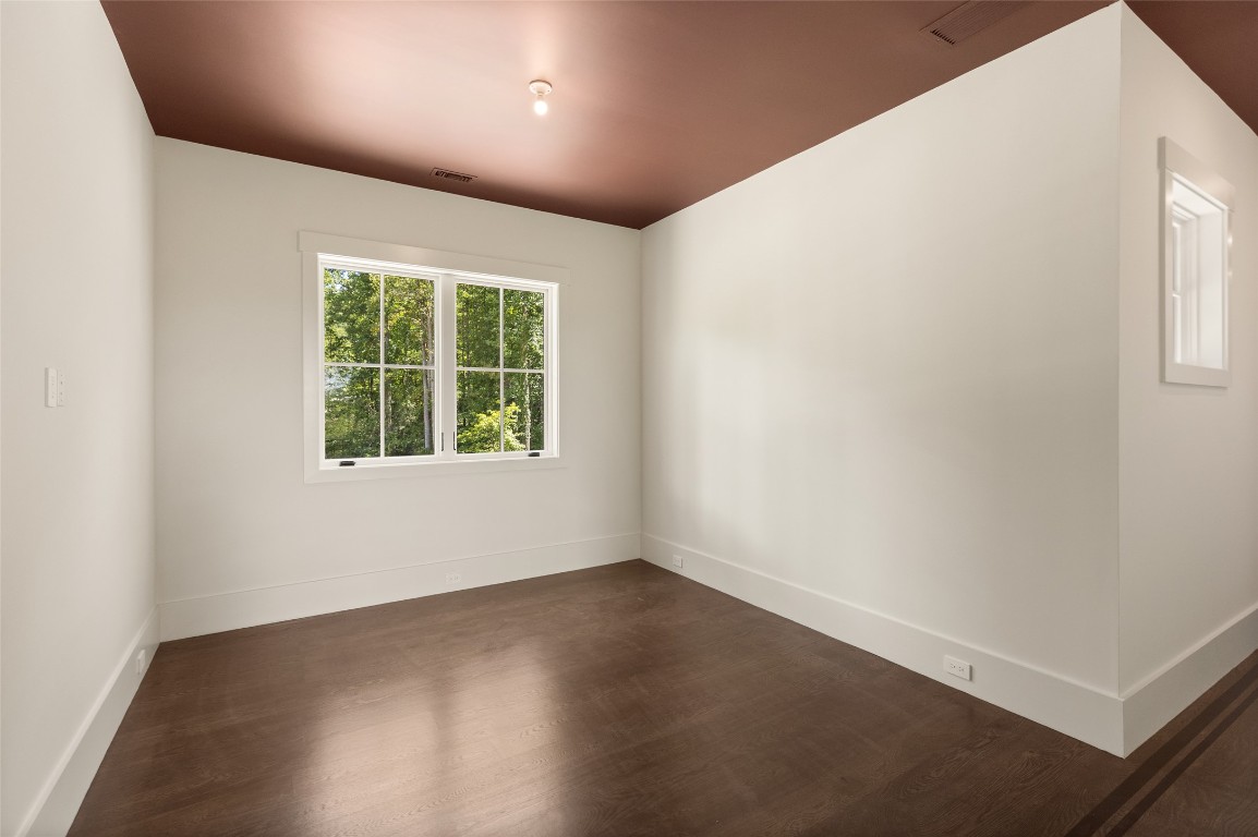 47 Hayes Trail Drive