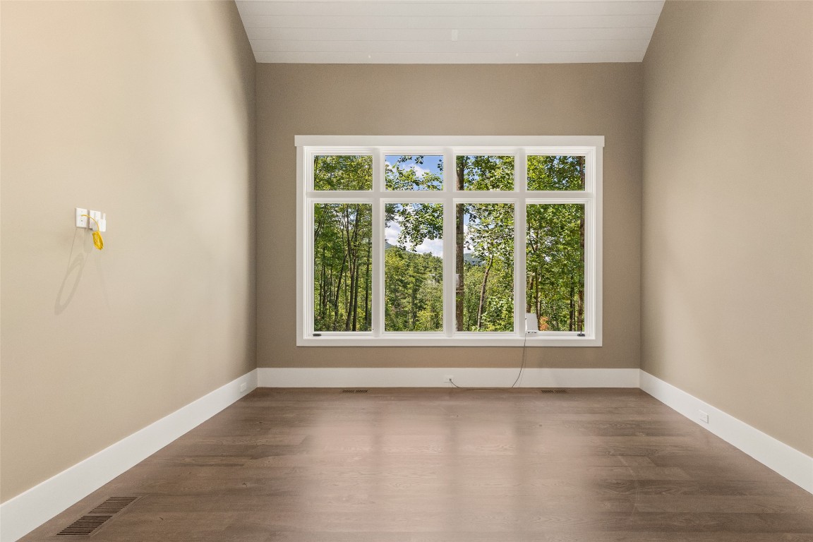 47 Hayes Trail Drive