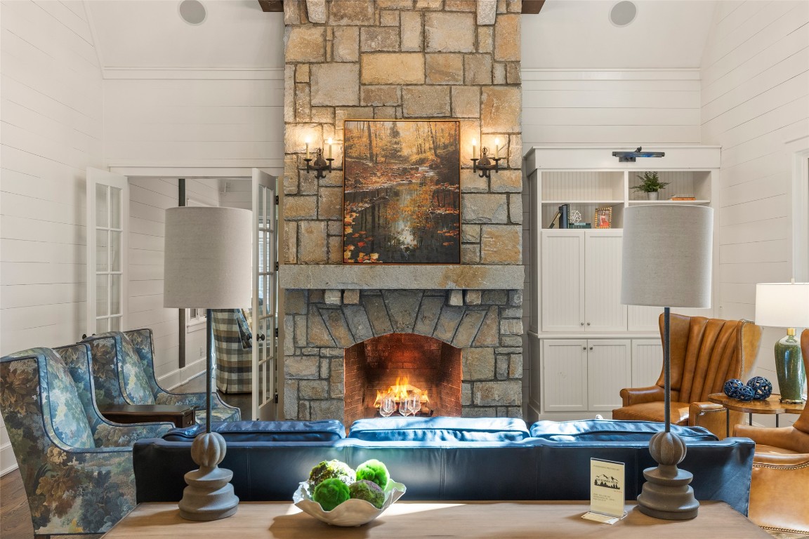 107 Old Edwards Circle