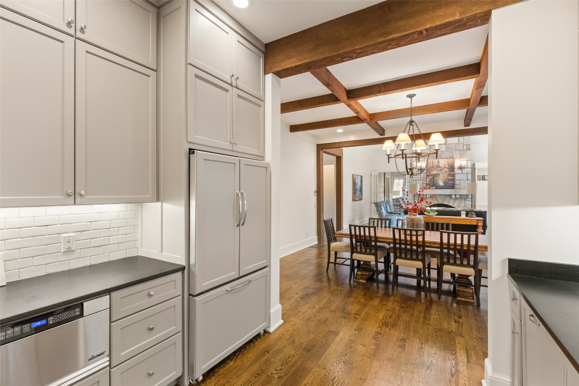 107 Old Edwards Circle