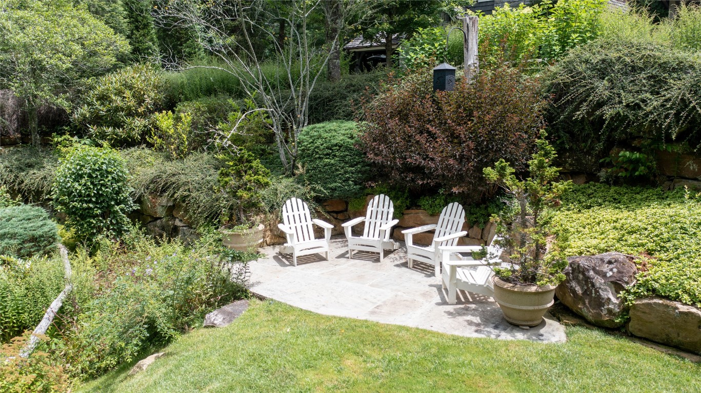 107 Old Edwards Circle