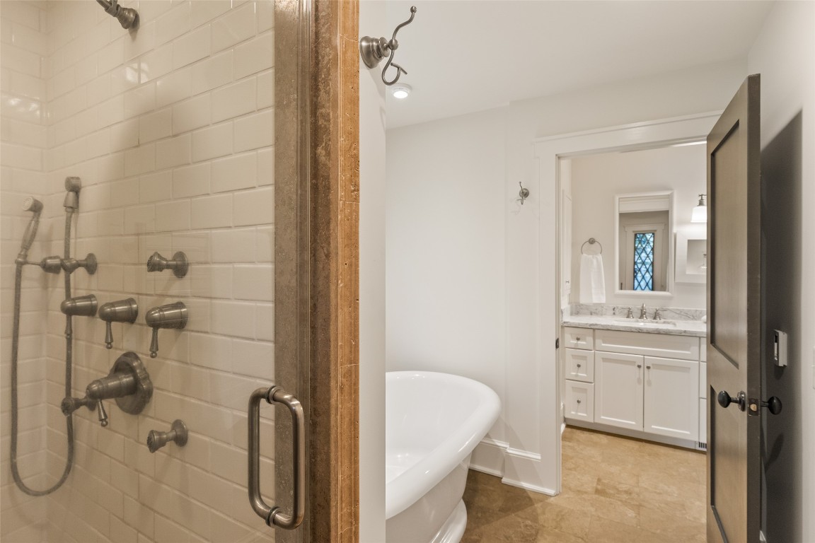 107 Old Edwards Circle