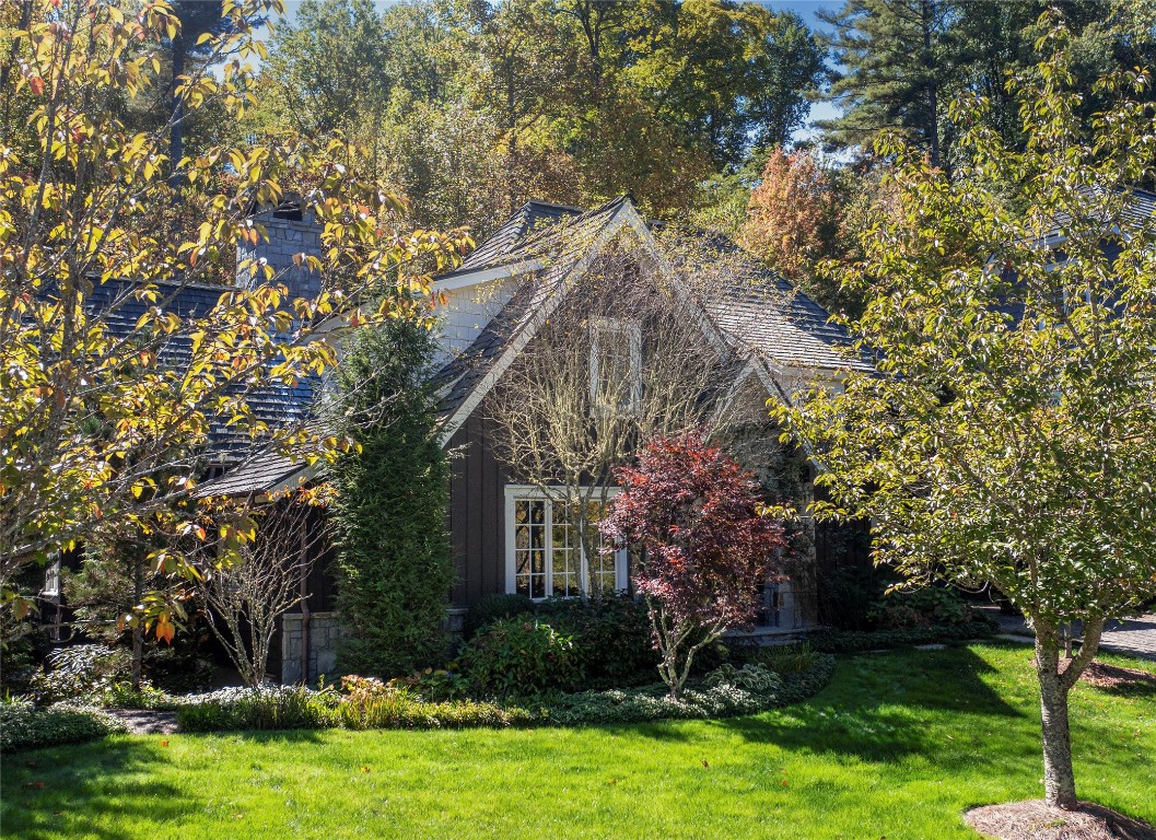 107 Old Edwards Circle