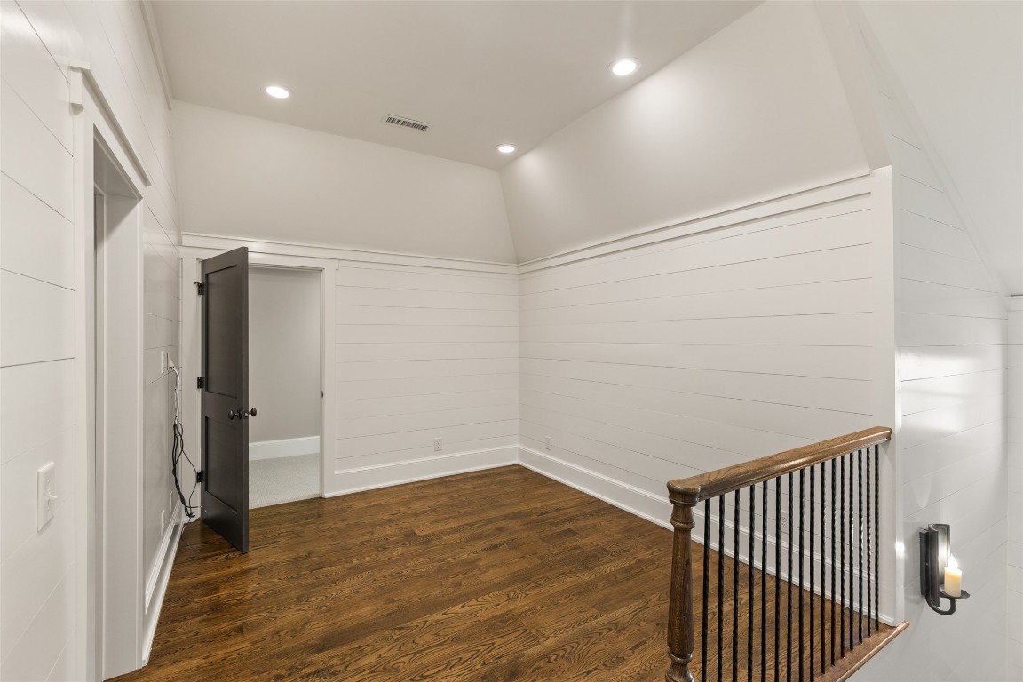 107 Old Edwards Circle