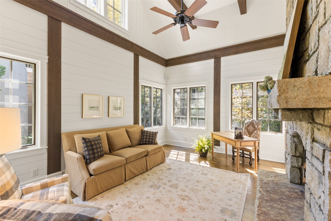 107 Old Edwards Circle