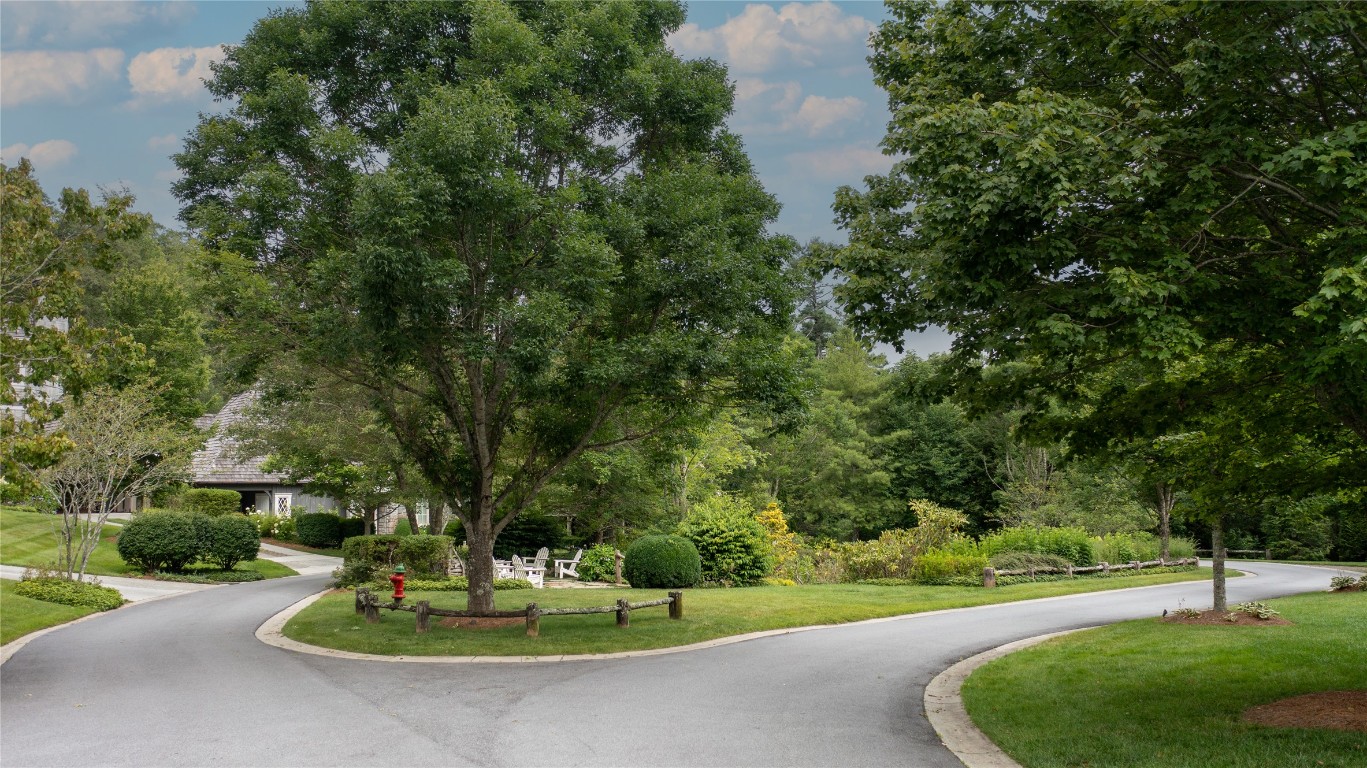 107 Old Edwards Circle