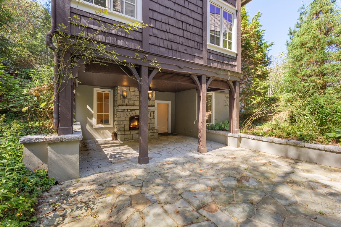 107 Old Edwards Circle