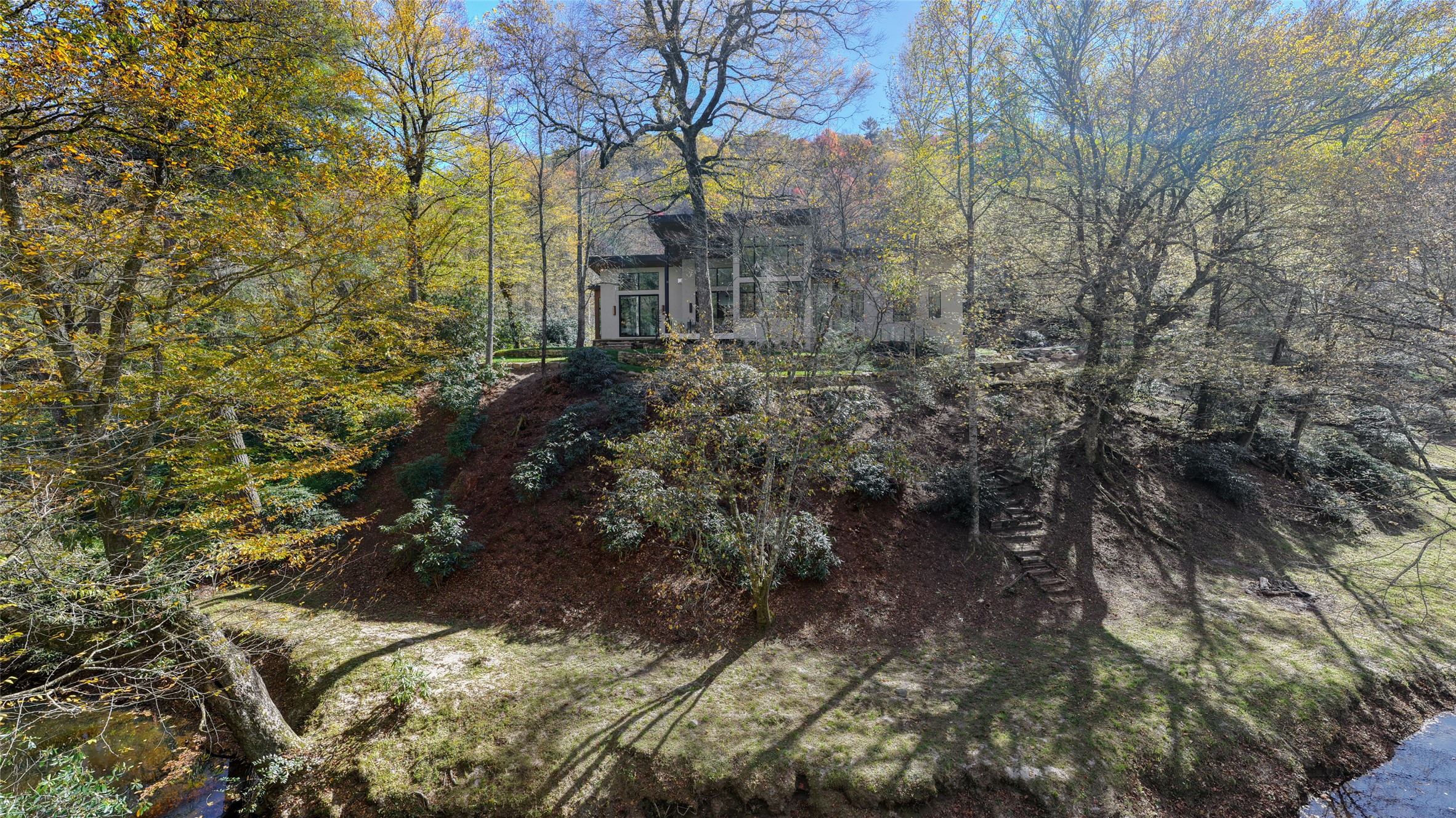 1616 N 4th Street