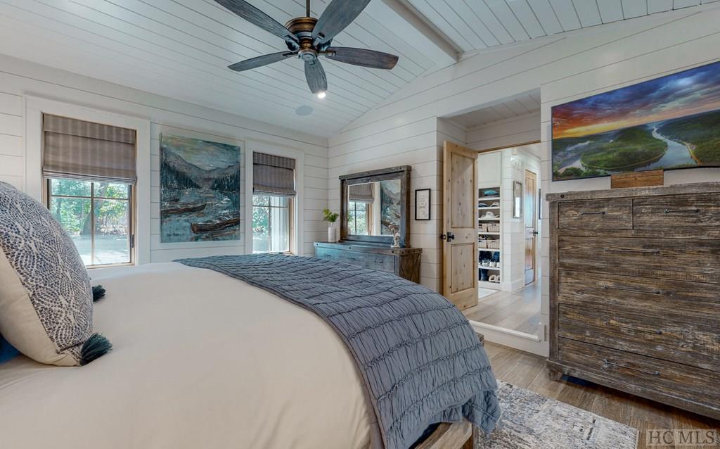 204 Pinecrest Road