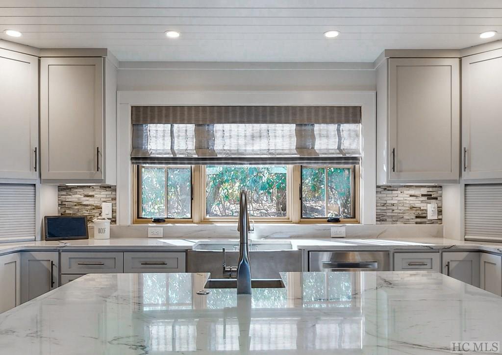 204 Pinecrest Road