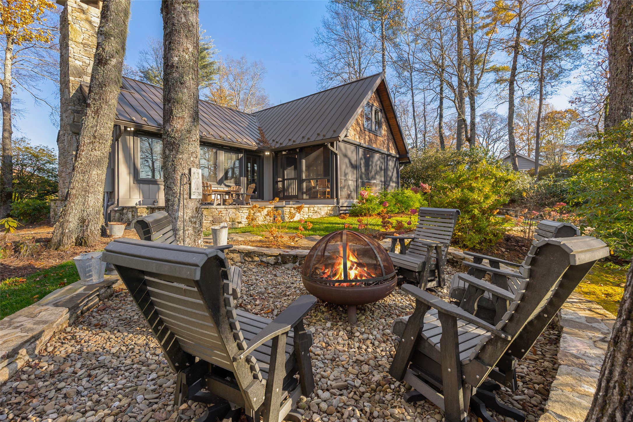 204 Pinecrest Road