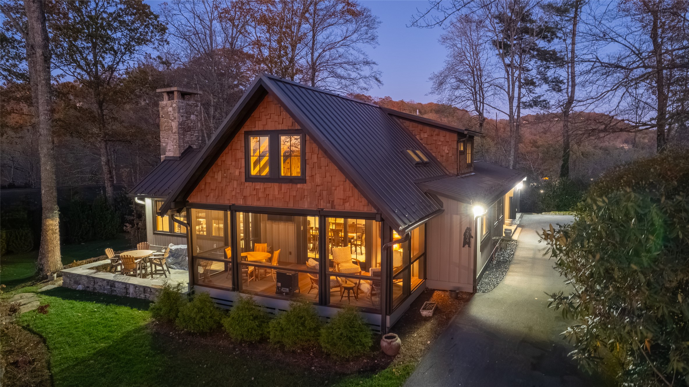 204 Pinecrest Road