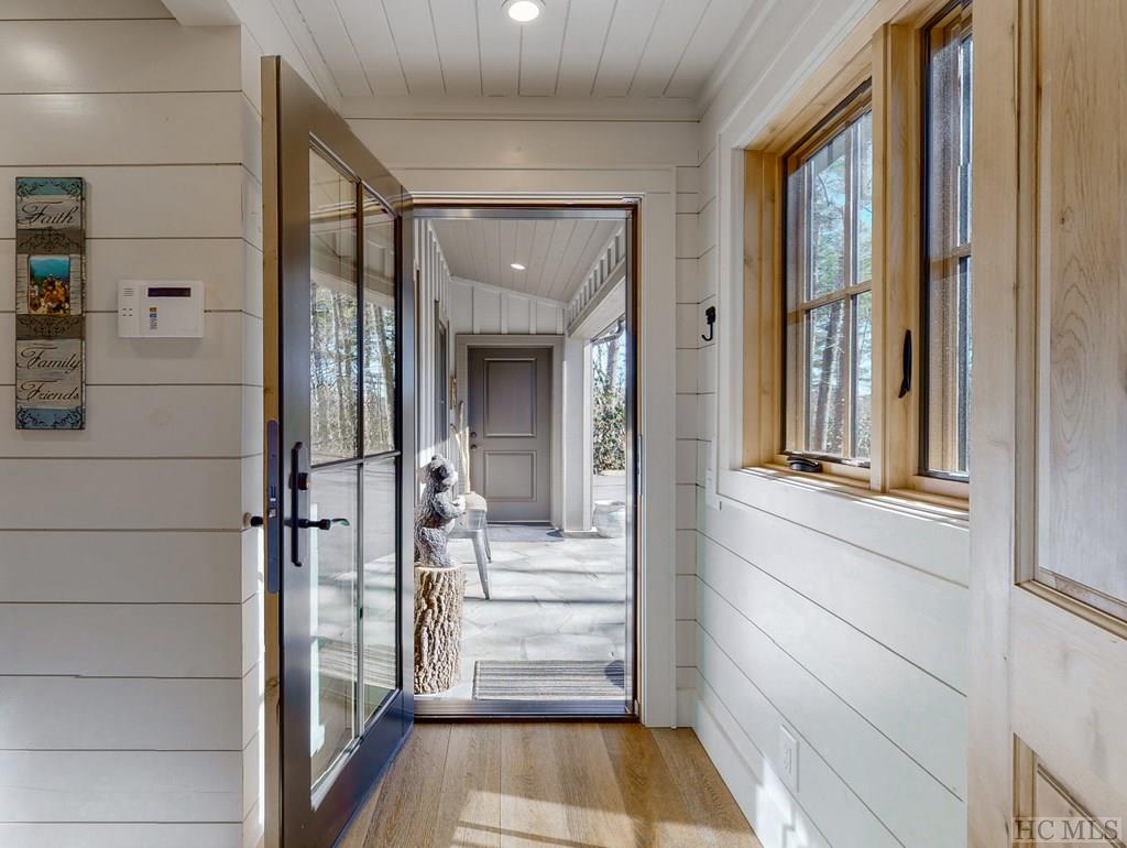 204 Pinecrest Road
