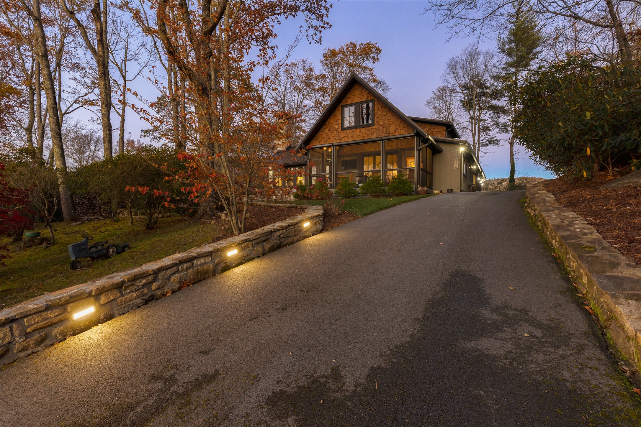 204 Pinecrest Road