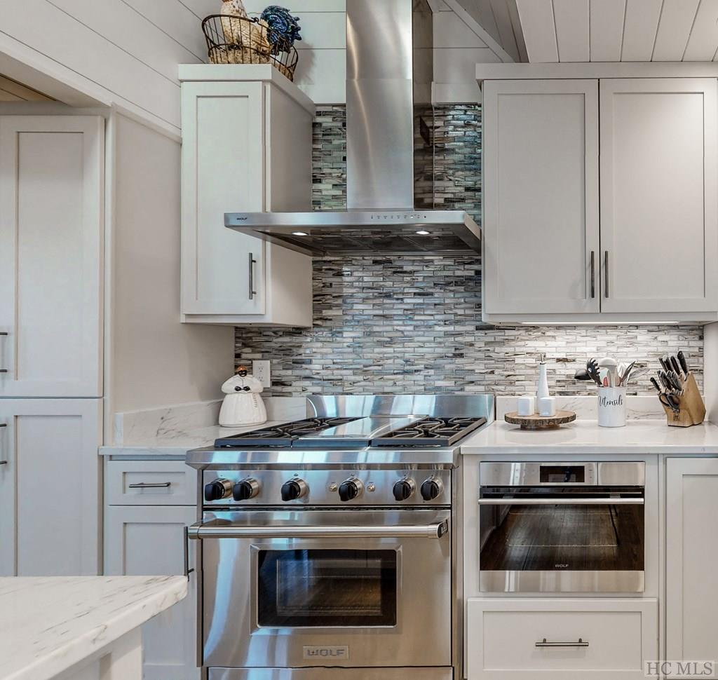 204 Pinecrest Road