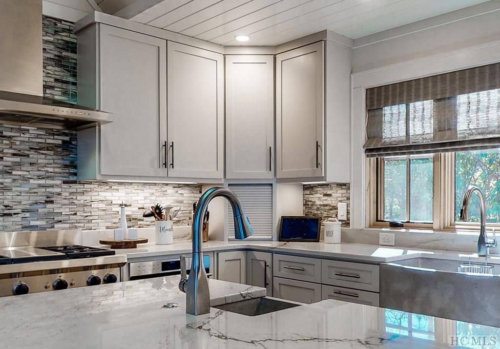 204 Pinecrest Road