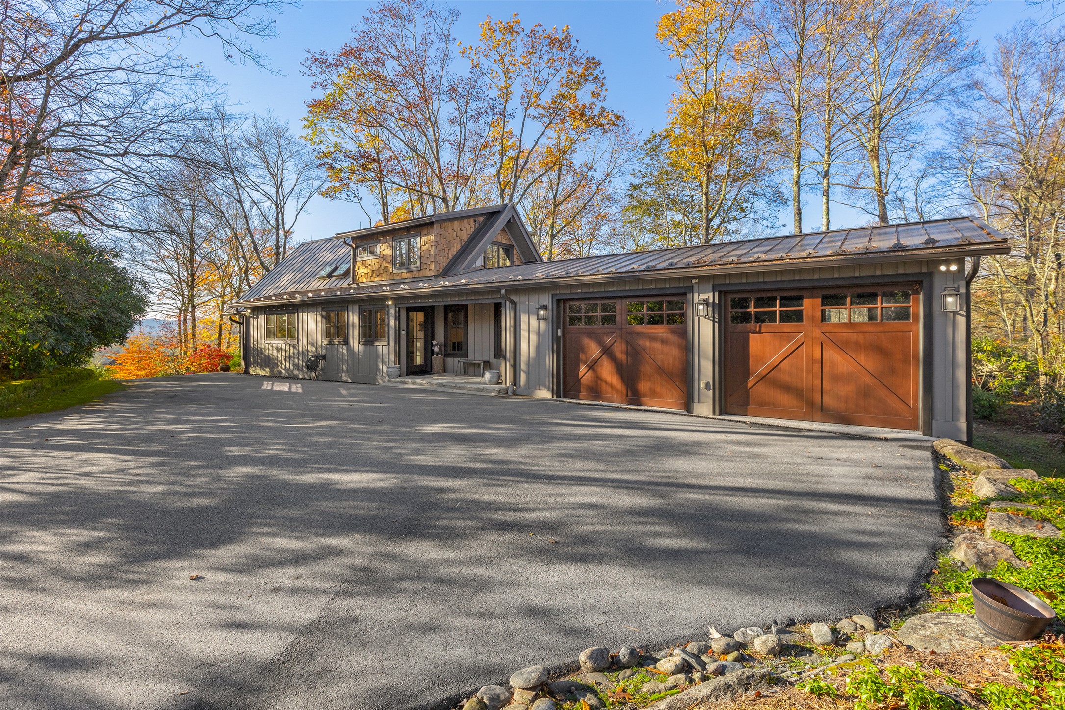 204 Pinecrest Road