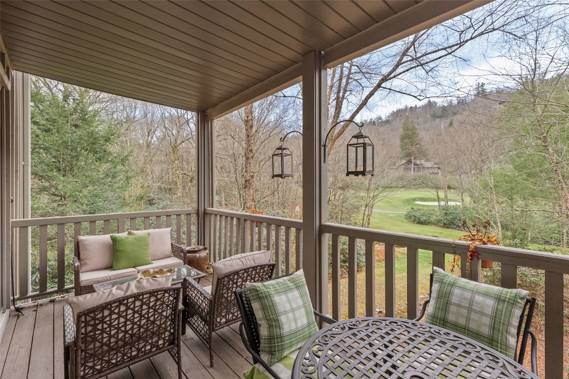 227 Chestnut Cove 6D