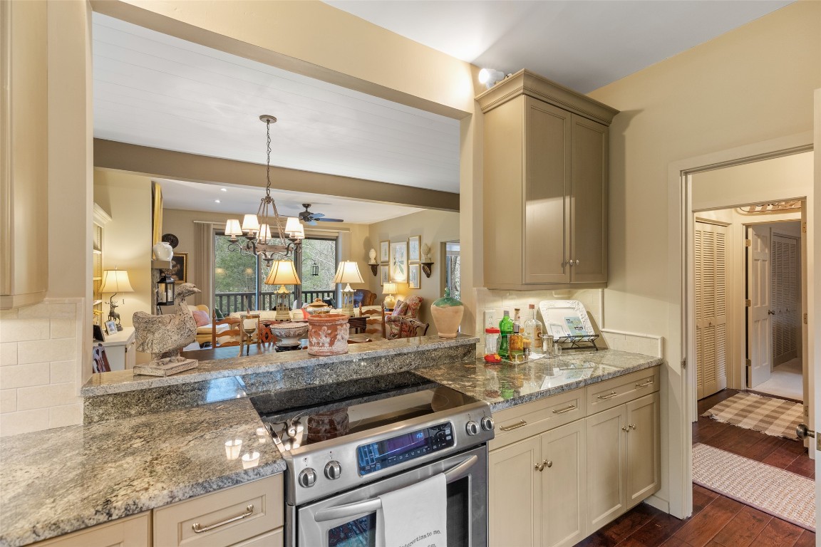 227 Chestnut Cove 6D