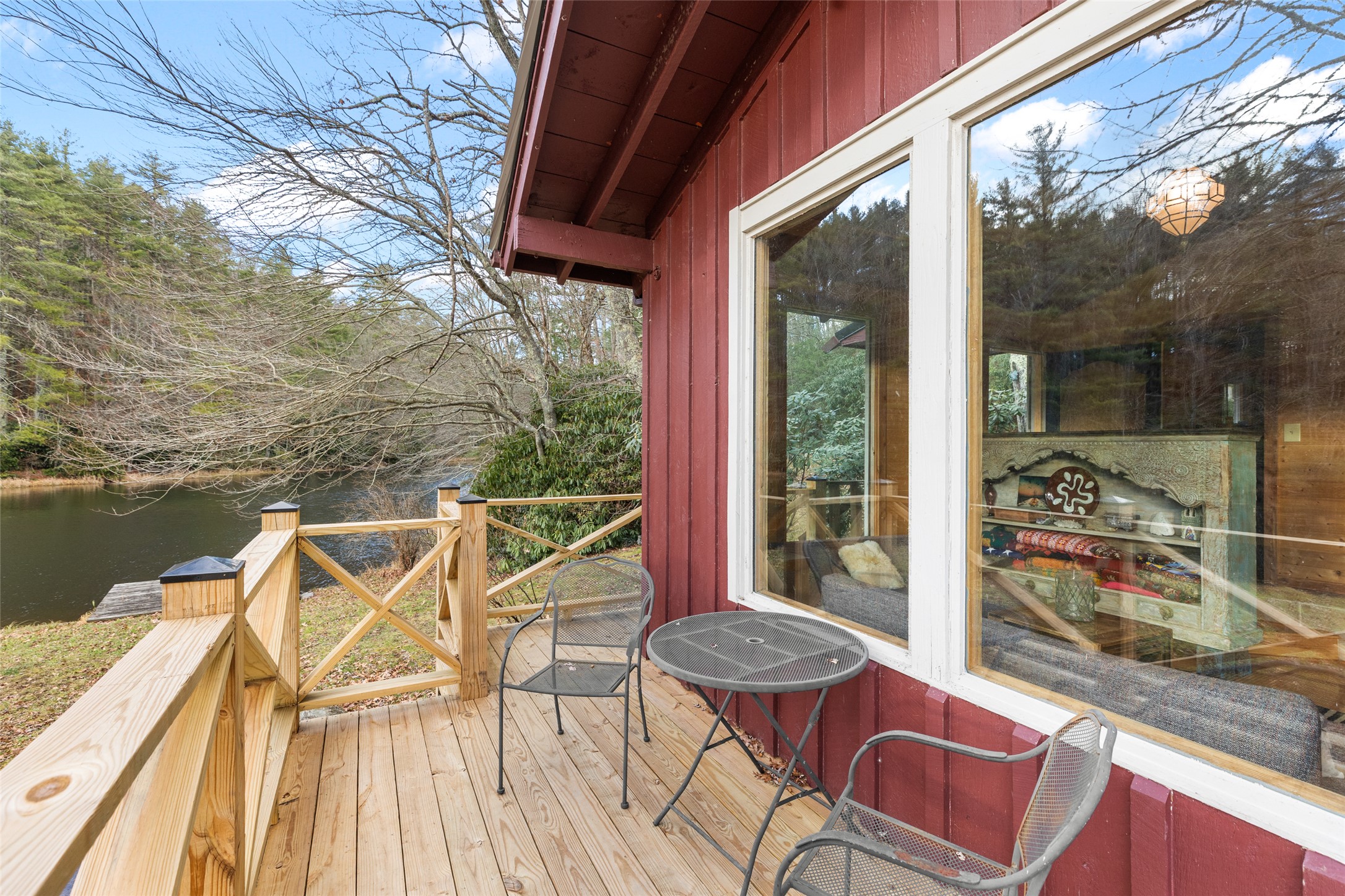 24 Flintlock Road