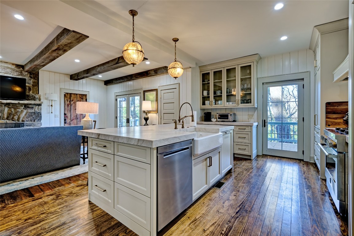 656 Big Bearpen Road