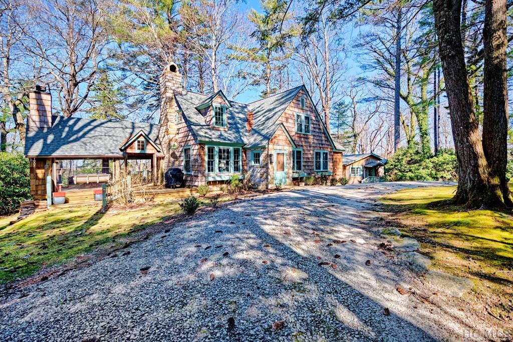 656 Big Bear Pen Road