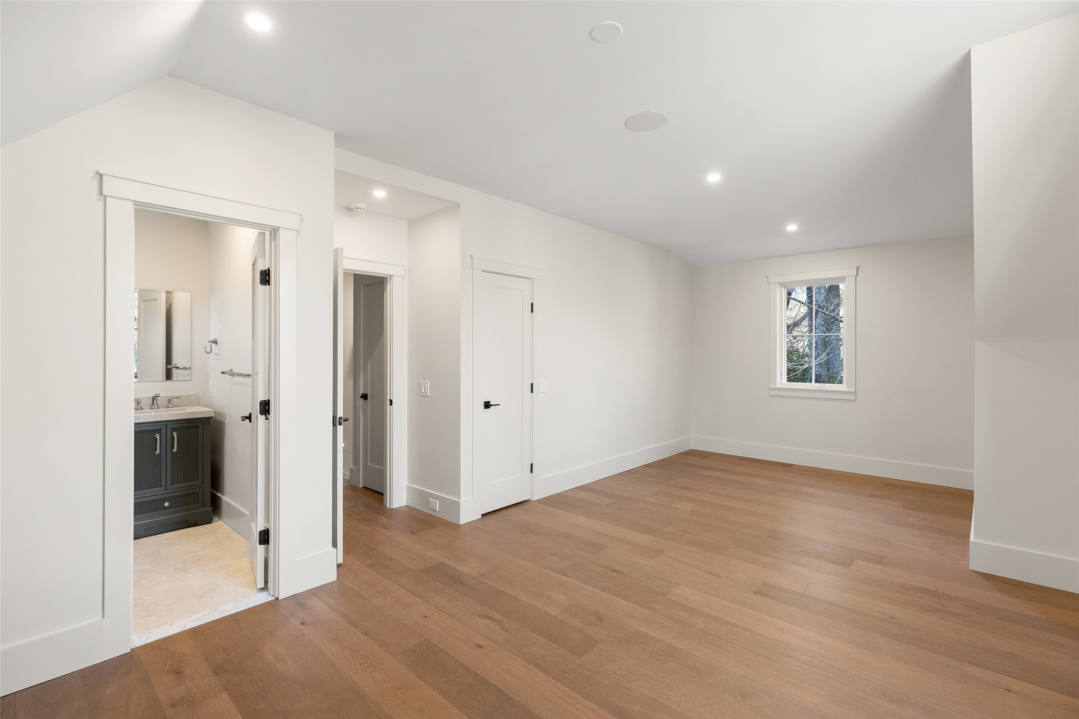 25 Hemlock Ridge