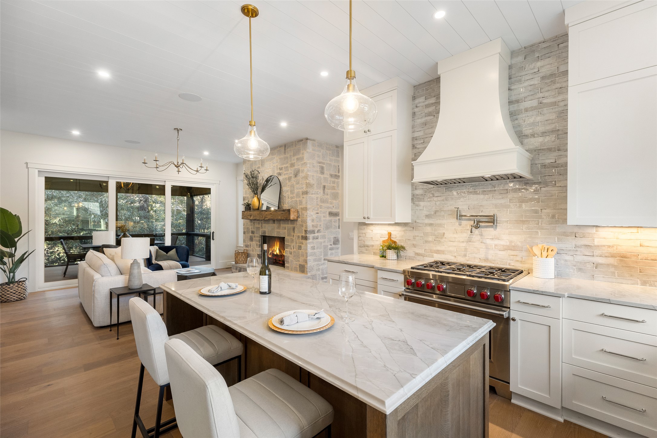 25 Hemlock Ridge