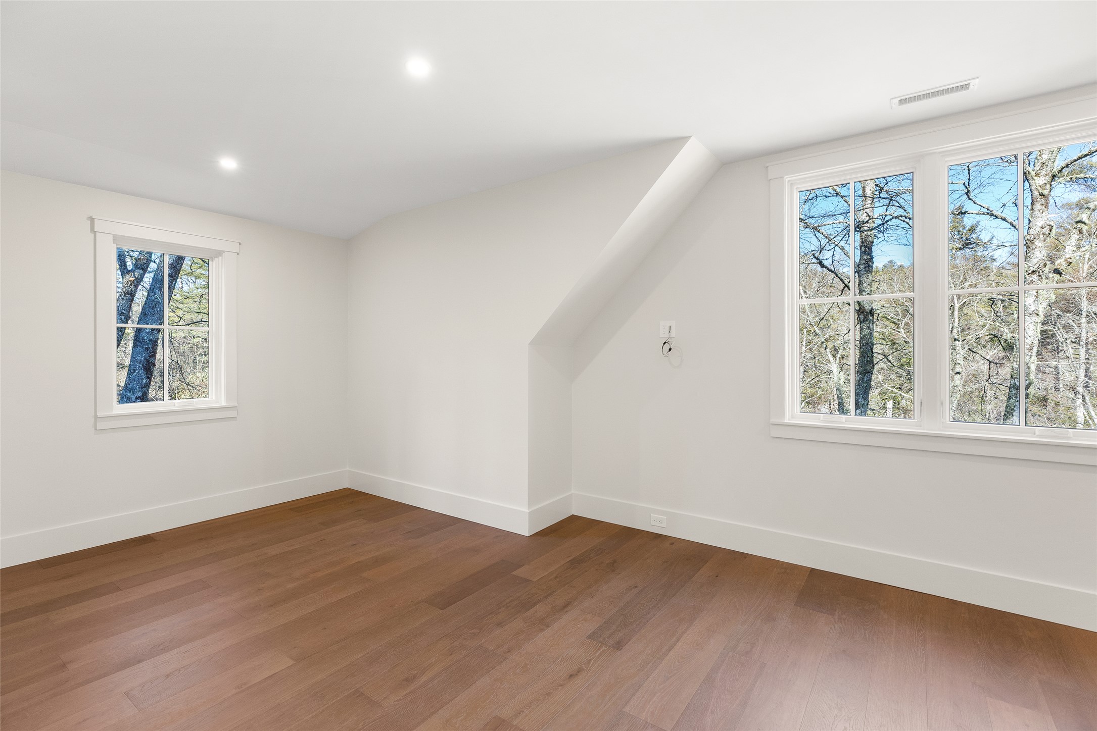 25 Hemlock Ridge