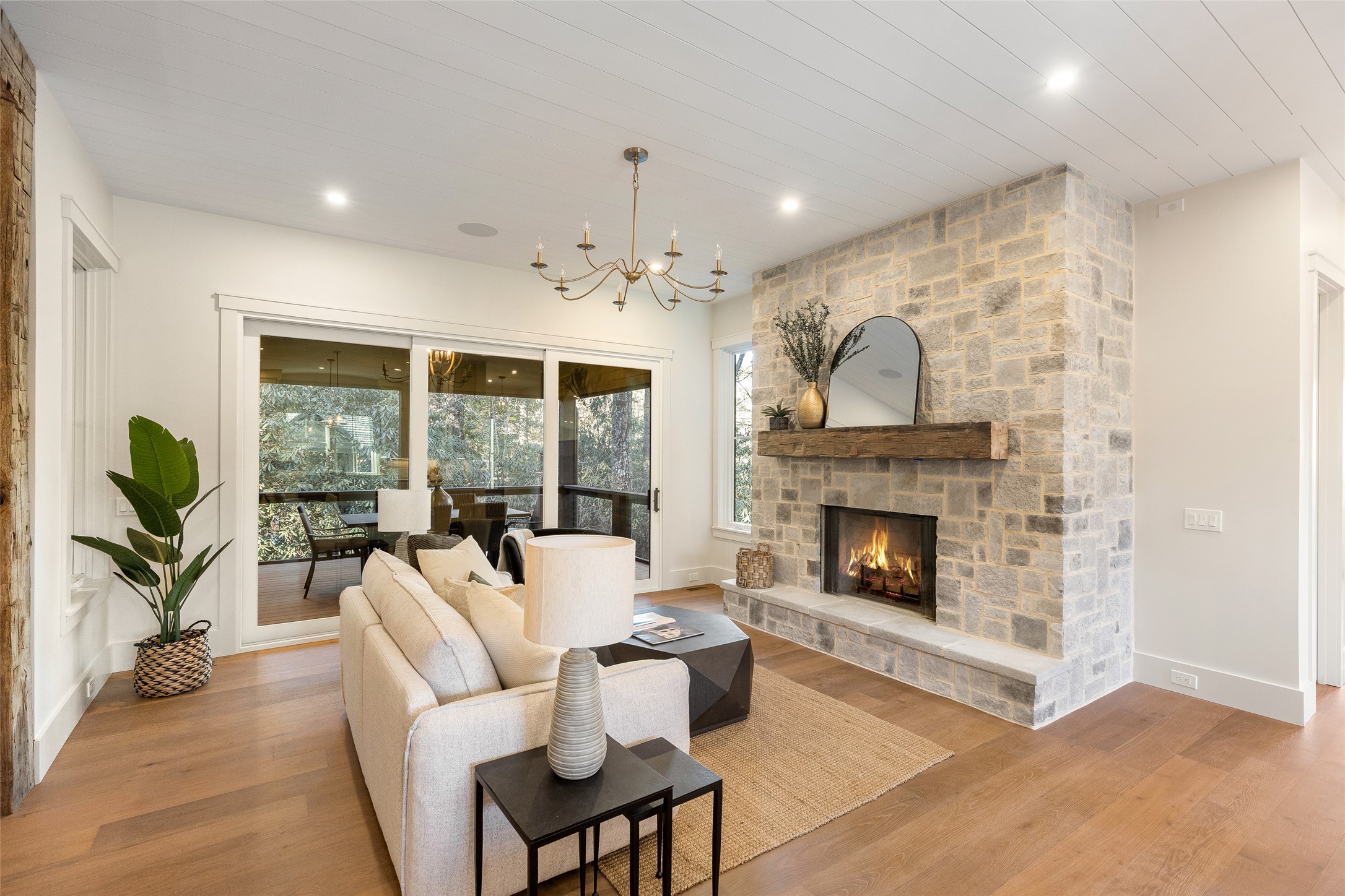 25 Hemlock Ridge