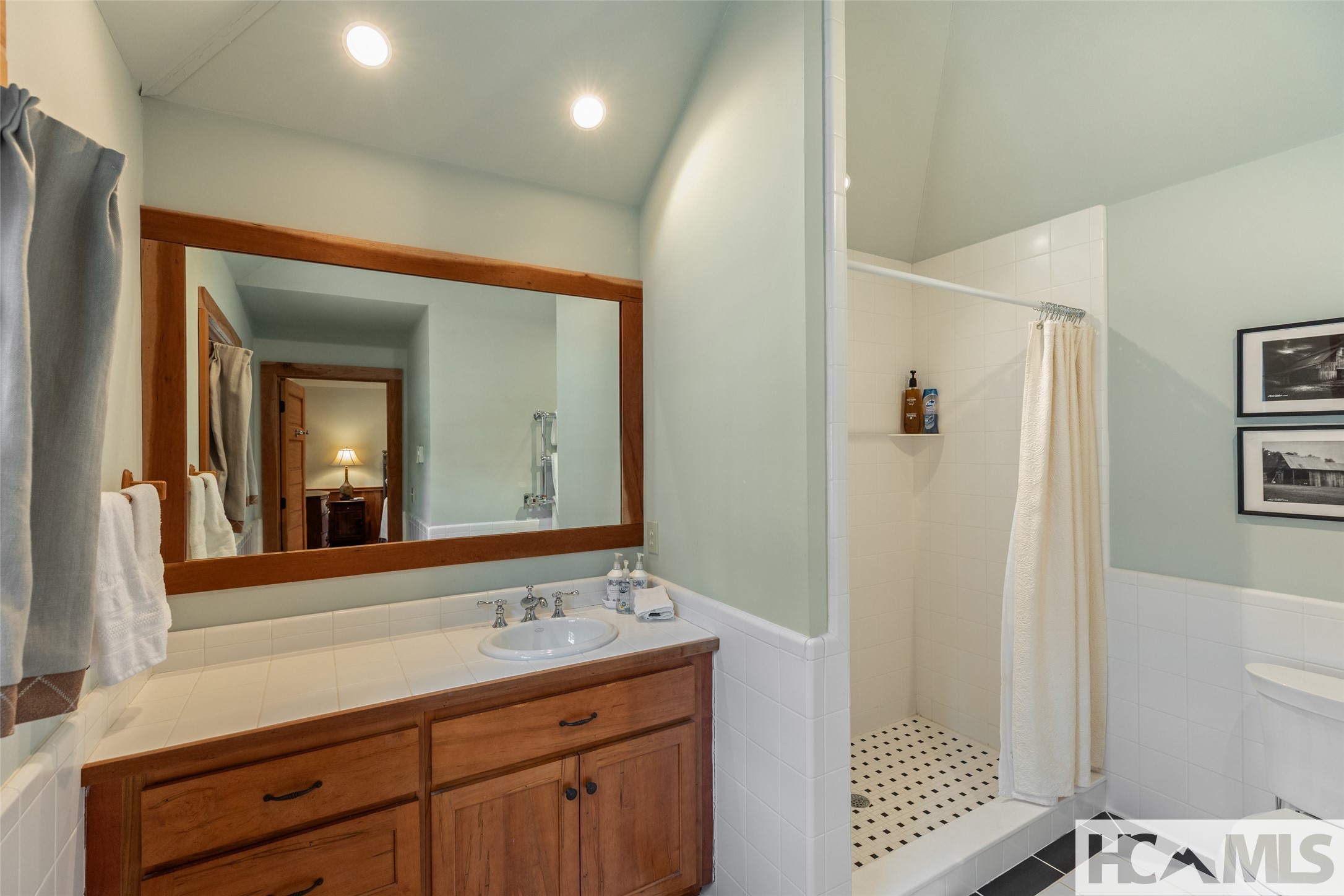 346 Hummingbird Lane